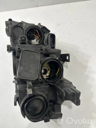 Audi A4 S4 B8 8K Lampa przednia 8K0941004