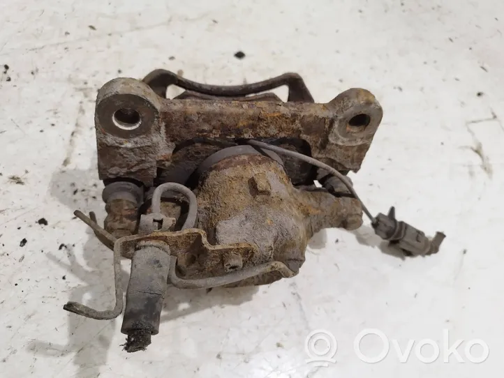 Audi A4 S4 B7 8E 8H Pinza del freno anteriore 