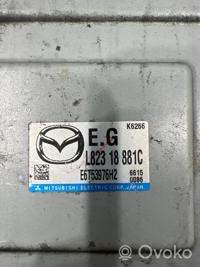 Mazda 5 Sterownik / Moduł ECU L82318881C
