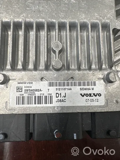 Volvo C30 Sterownik / Moduł ECU 31211071AA