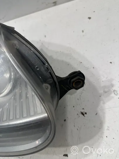 Volkswagen Golf V Lampa przednia 1K6941006P