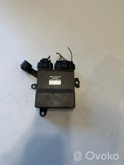 Toyota Corolla E120 E130 Unité / module de commande d'injection de carburant 8987120030