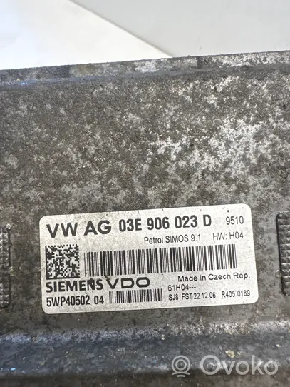 Volkswagen Polo Sterownik / Moduł ECU 03E906023D