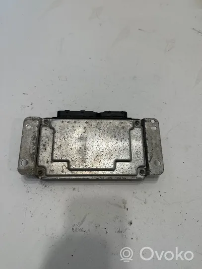 Toyota Aygo AB10 Sterownik / Moduł ECU 0261208702