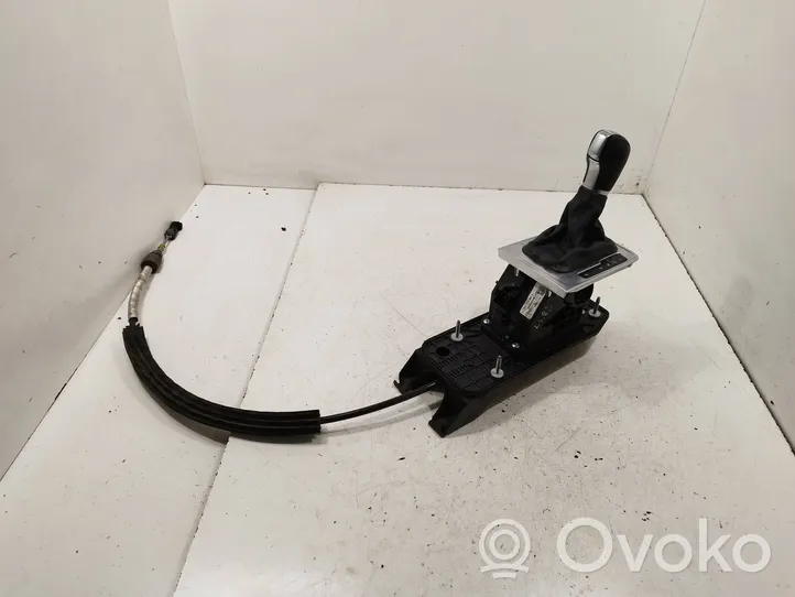 Volkswagen PASSAT B7 Gear selector 3C1713025S