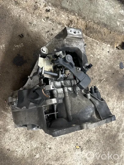 Volvo V70 Boîte de vitesses manuelle à 5 vitesses 9G9R7002EA