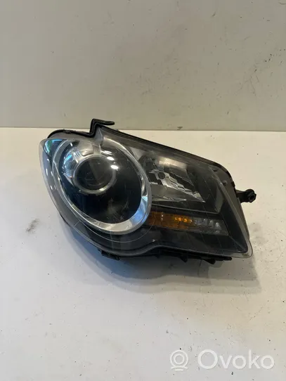 Volkswagen Touran I Lampa przednia 0301233204