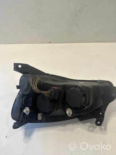 Opel Corsa C Lampa przednia 