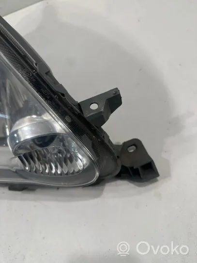 Toyota Yaris Verso Lampa przednia 