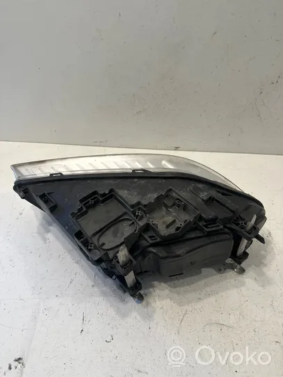 Volvo V70 Phare frontale 31214351