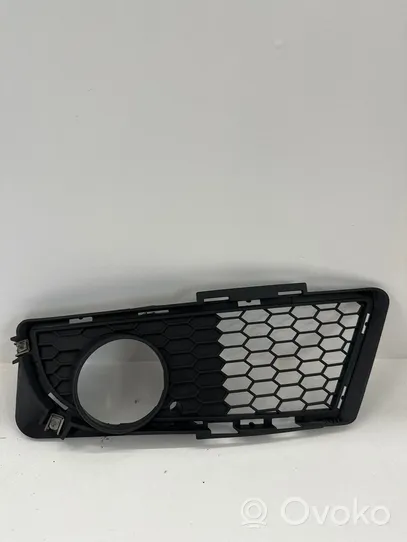 BMW 3 E90 E91 Front fog light trim/grill 15857711