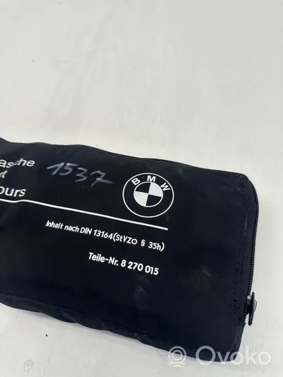BMW 5 F10 F11 First aid kit 
