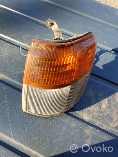 Mitsubishi Pajero Front indicator light 