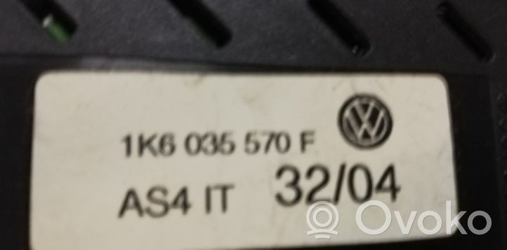 Volkswagen Golf V Amplificatore antenna 