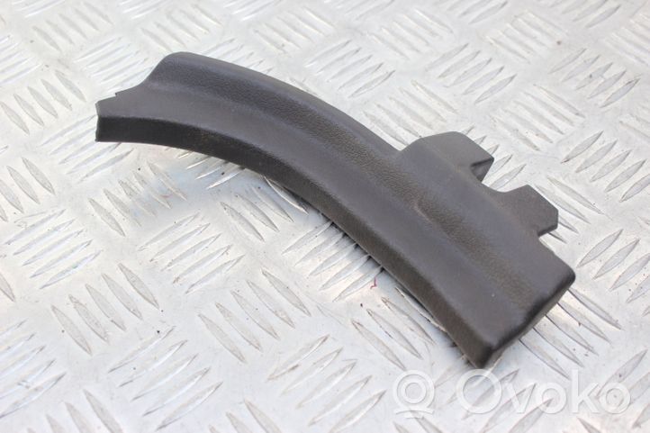 Mitsubishi 3000 GT Front sill trim cover MB692250