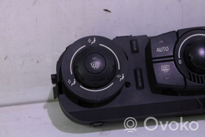 BMW Z4 E85 E86 Climate control unit 