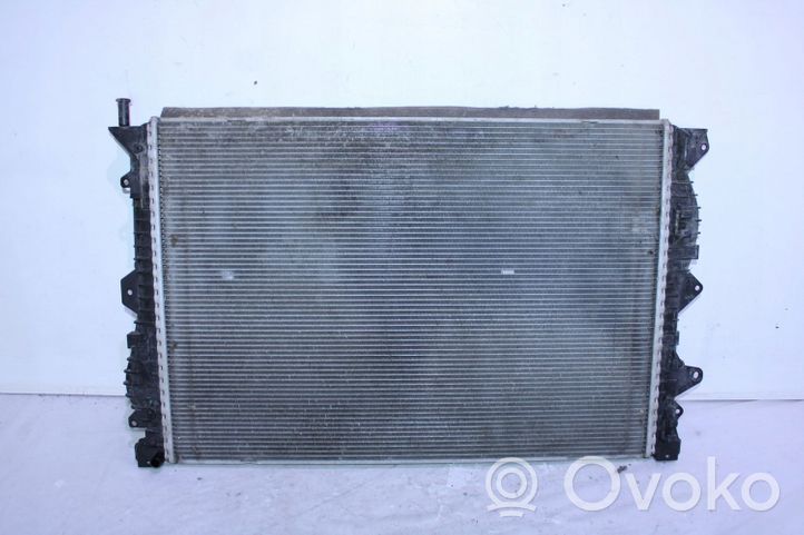 Jaguar E-Pace Radiateur de refroidissement GJ328005CB