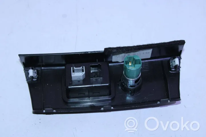 Fiat Tipo 12 V Socket (front) 735650898