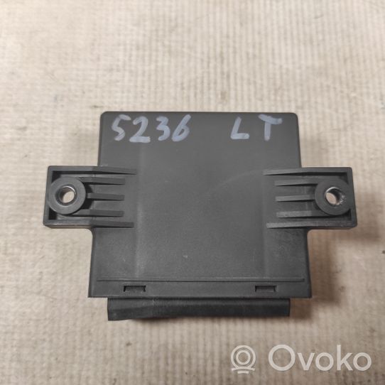 Mercedes-Benz Vito Viano W639 Oven keskuslukituksen ohjausyksikön moduuli 0165459232