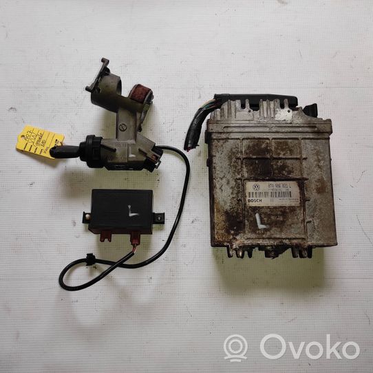 Volkswagen Transporter - Caravelle T4 Komputer / Sterownik ECU i komplet kluczy 074906021L