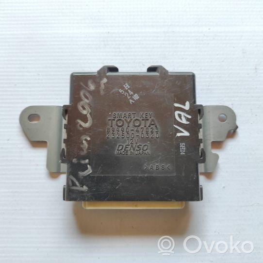 Toyota Prius (XW20) Module de contrôle sans clé Go 8999047023