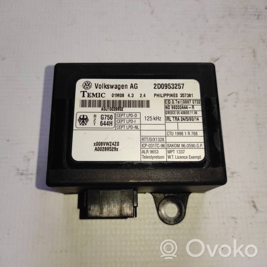 Volkswagen II LT Unité de commande dispositif d'immobilisation 2D0953257