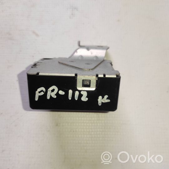 Toyota Prius (XW20) Oven keskuslukituksen ohjausyksikön moduuli 8974147110