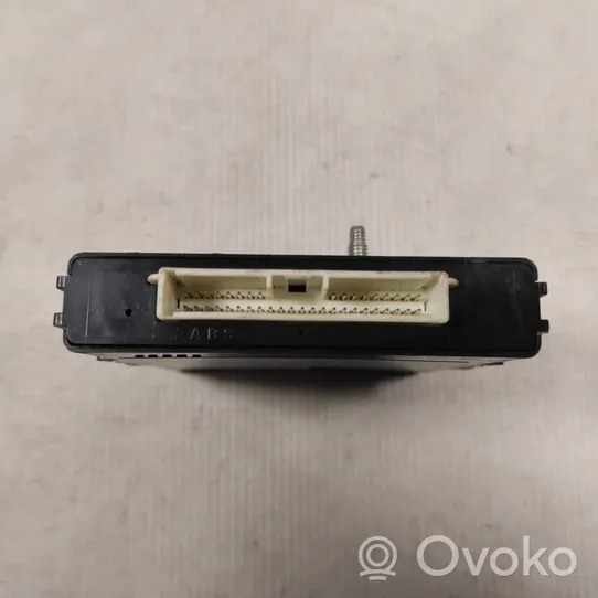 Toyota Camry Oven keskuslukituksen ohjausyksikön moduuli 8999033011