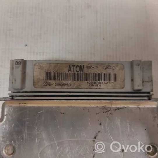 Ford Transit Calculateur moteur ECU 92VB12A650EA