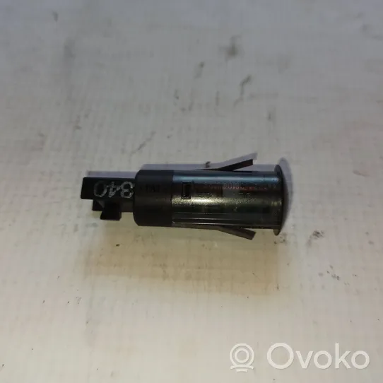 Volkswagen Transporter - Caravelle T4 Lichtsensor 7D0907539A