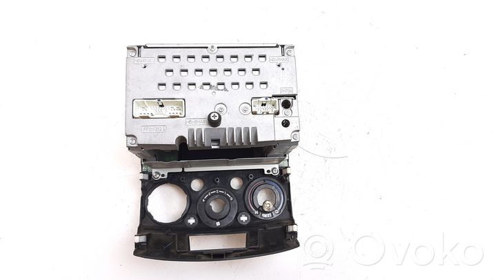 Ford Ranger Radio / CD/DVD atskaņotājs / navigācija US0166DSXB