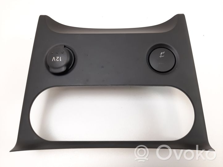 Nissan Qashqai Console centrale, commande chauffage/clim A00270A77000