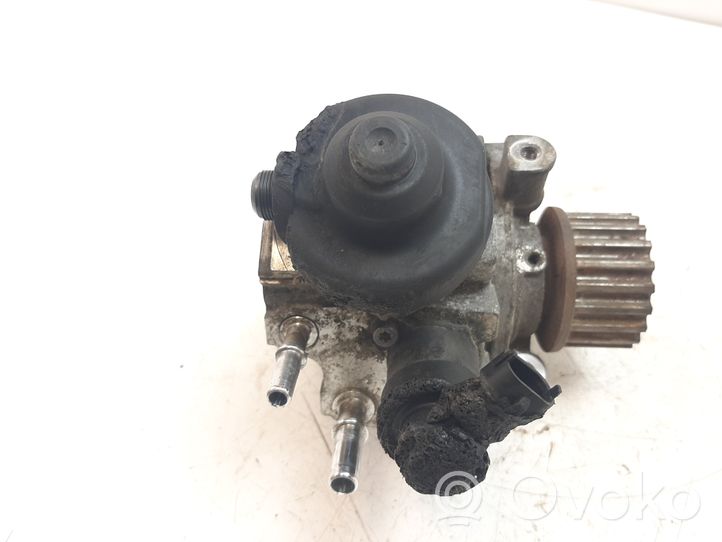 Nissan NV200 Polttoaineen ruiskutuksen suurpainepumppu 0445010704