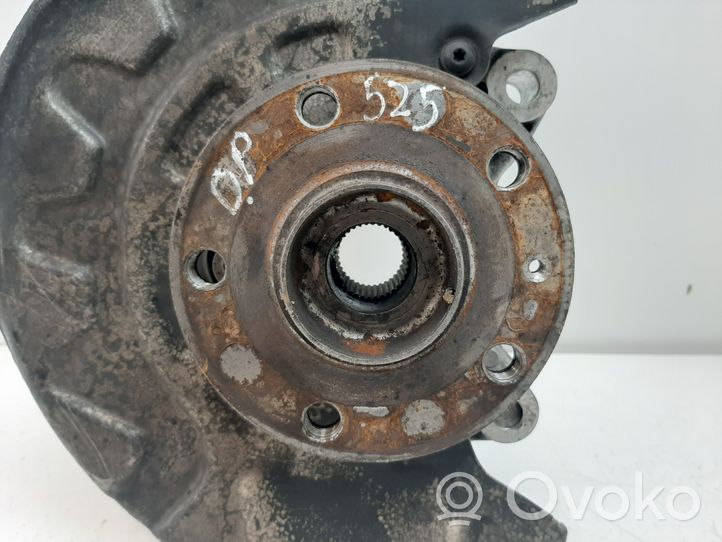 Volkswagen Touran III Front wheel hub 5Q0407258A