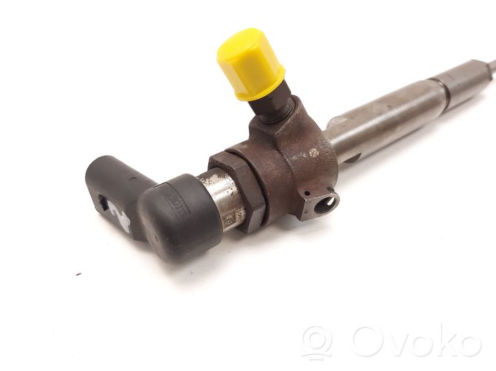 Nissan Qashqai+2 Injecteur de carburant 8200842205