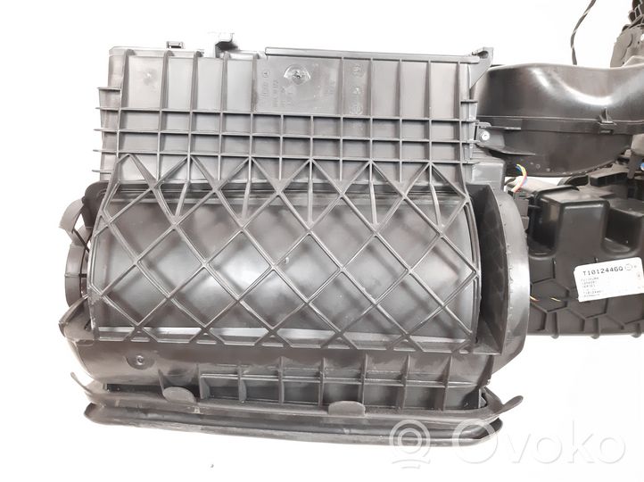 Mercedes-Benz GLE (W166 - C292) Scatola climatizzatore riscaldamento abitacolo assemblata T946104A