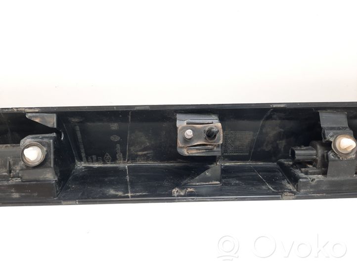 Opel Vivaro Takaluukun rekisterikilven valon palkki 93867931