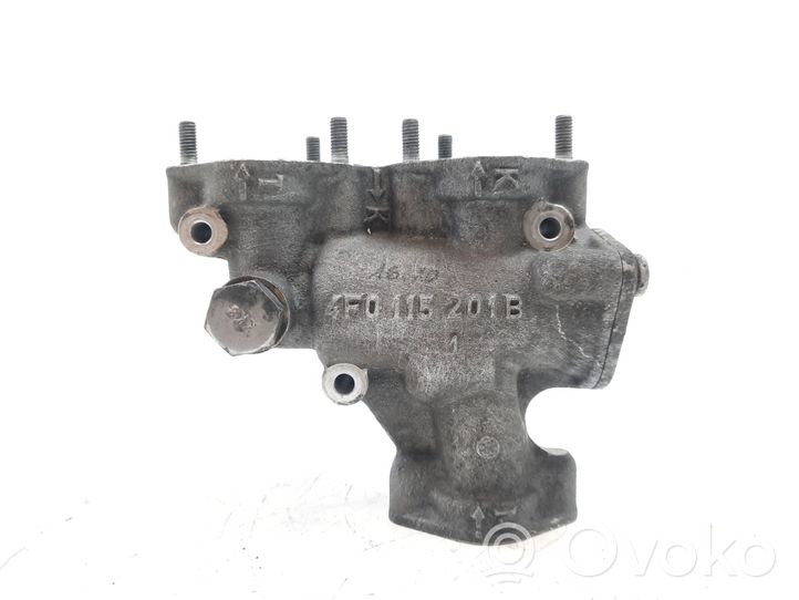 Audi RS6 C6 Termostat / Obudowa termostatu 4F0115201B