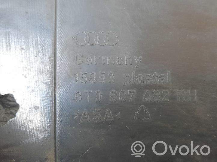 Audi A5 8T 8F Grille antibrouillard avant 8T0807682