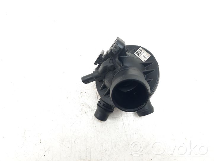 BMW 6 F12 F13 Termostat / Obudowa termostatu 7605431