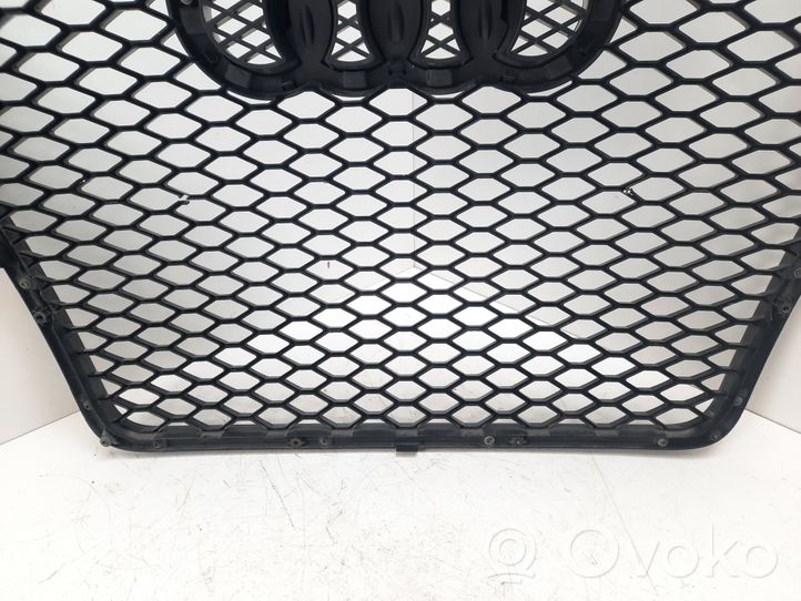 Audi RS6 C6 Maskownica / Grill / Atrapa górna chłodnicy 4F0853651AL