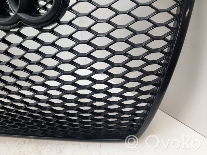 Audi RS6 C6 Grille calandre supérieure de pare-chocs avant 4F0853651AL