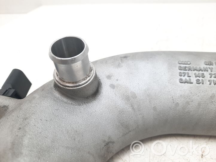 Audi RS6 C6 Tube d'admission de tuyau de refroidisseur intermédiaire 07L145728E