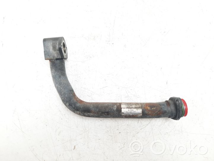 Audi RS6 C6 Tubo flessibile del liquido di raffreddamento del motore 4F0117318