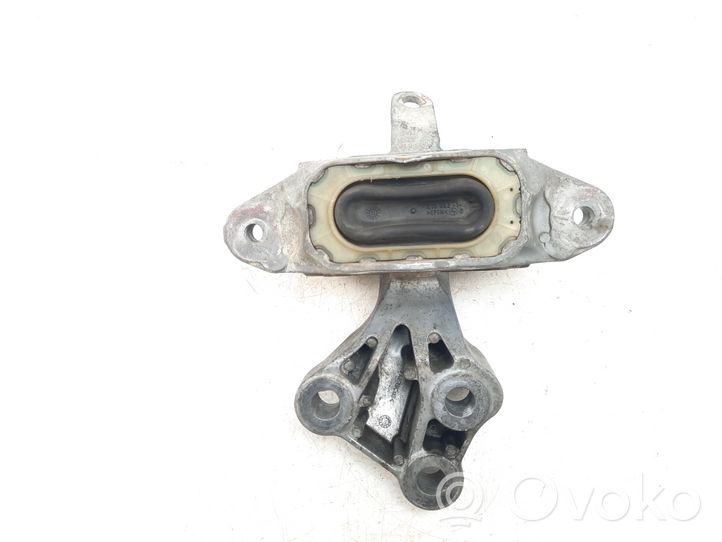 Chevrolet Orlando Engine mount bracket 13284425