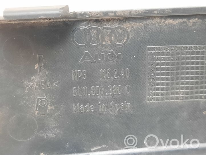 Audi Q3 8U Apdailinė priekinio bamperio juosta 8U0807380C