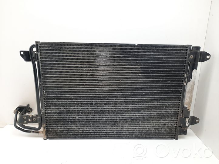 Seat Leon (1P) Jäähdyttimen lauhdutin (A/C) 1K0298403