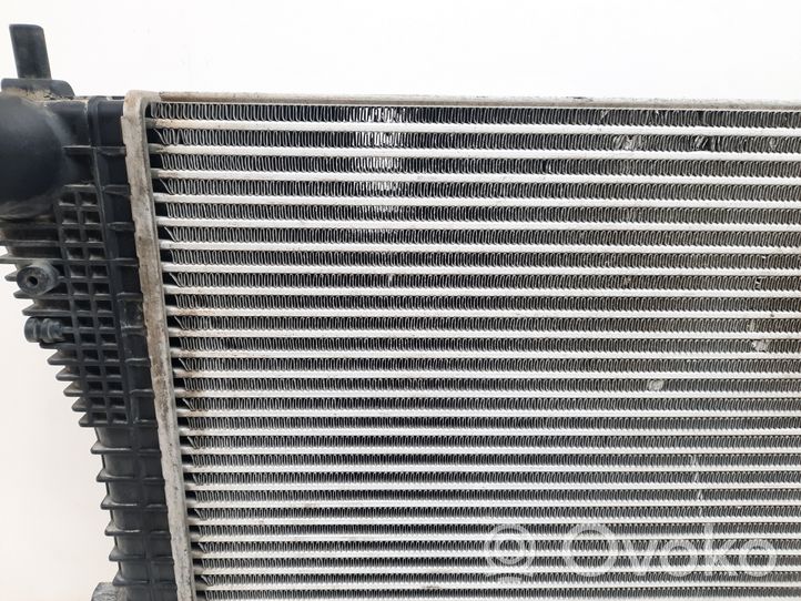 Volkswagen Golf V Välijäähdyttimen jäähdytin 1K0145803R