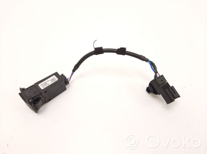 Audi A5 8T 8F Câble adaptateur AUX 8K0035474A