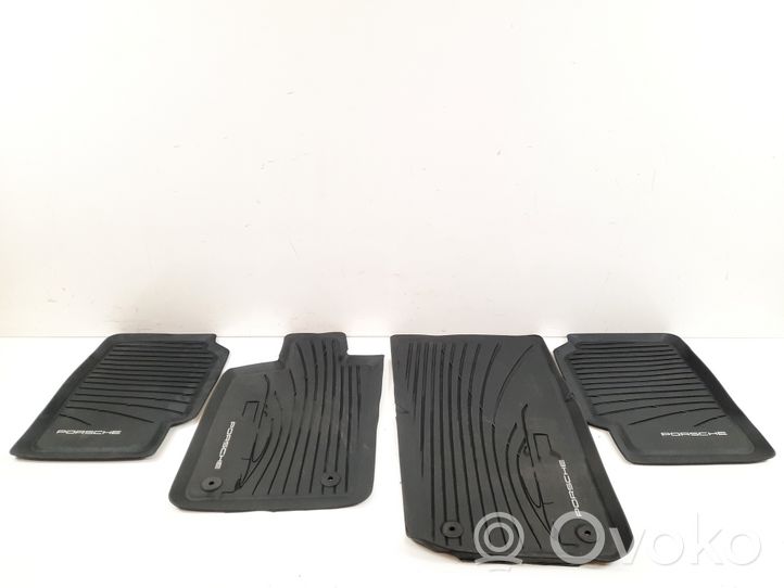 Porsche Panamera (971) Auton lattiamattosarja 971044800